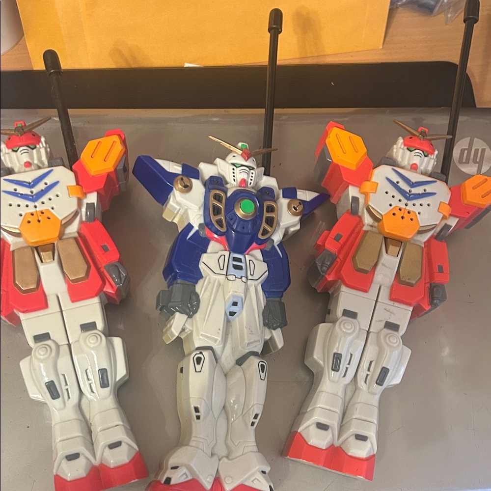 vintage collectible walkietalkie shaped like the XXXG-01H Gundam Heavyarms